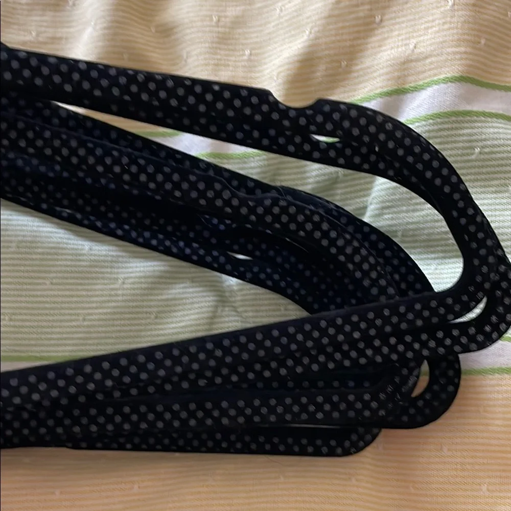 Set of 5 Black Polka-Dot Velvet Hangers